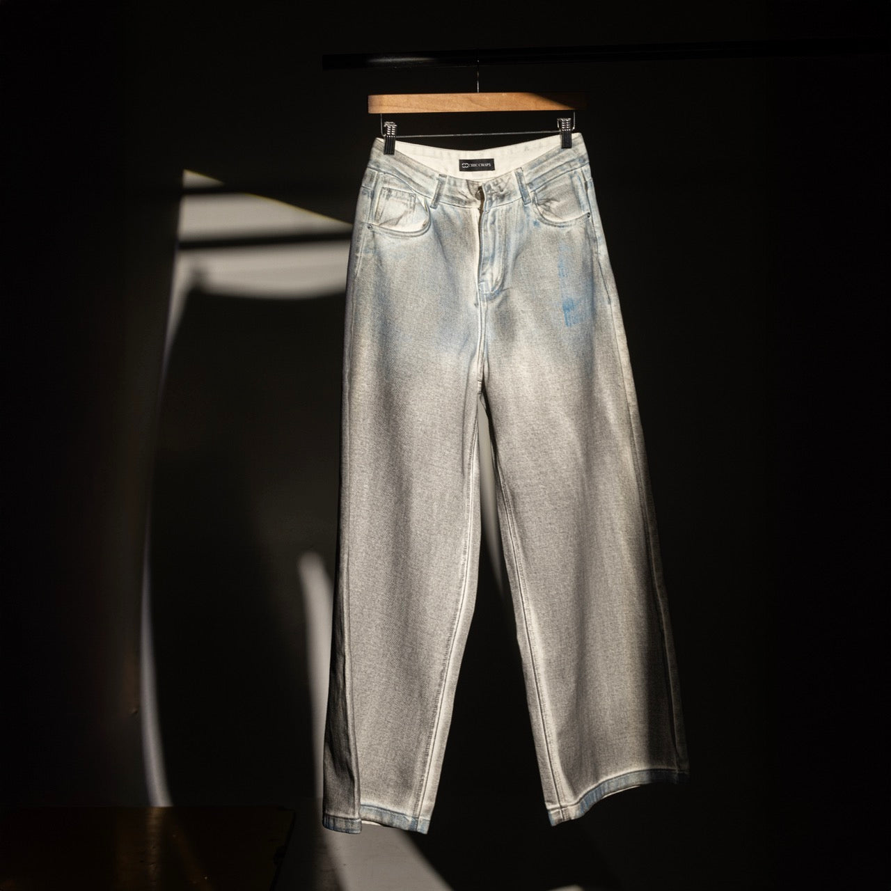 Illusion Stitch Flare